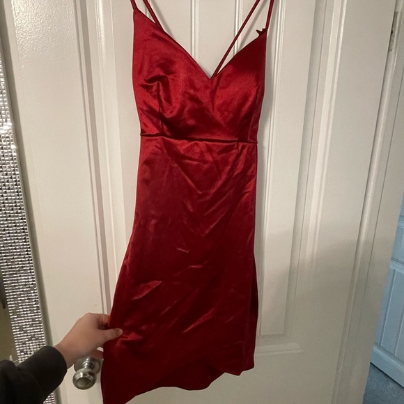 Dresses & Skirts - NWT red mini dress